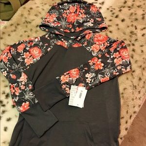 LuLaRoe Creepin it Real Amber